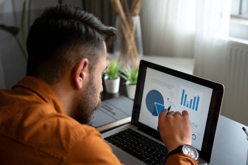 bee-common-widget-bar.row-alt